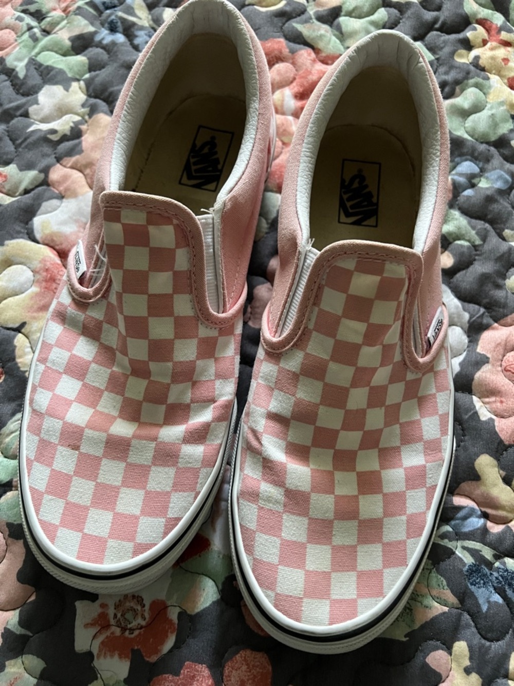 Vans Pink/White- Juniors size 7